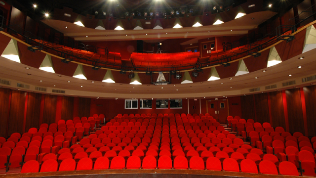 Salle Theatre Comoedia Aubagne