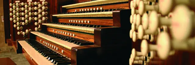 De Roquevaire Organ, Oti, Aubagne 1