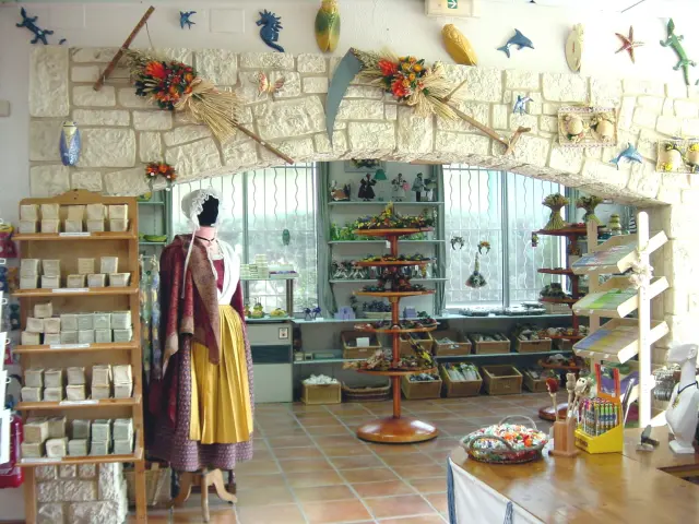 Di Landro 2 Boutique